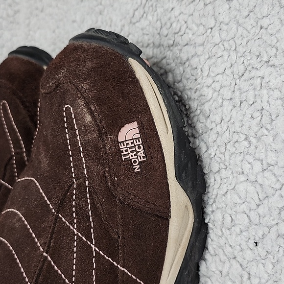 The North Face Women's 9/10 Suede Primaloft Insulated Moc Slip On Sneaker Shoes - Picture 5 of 14